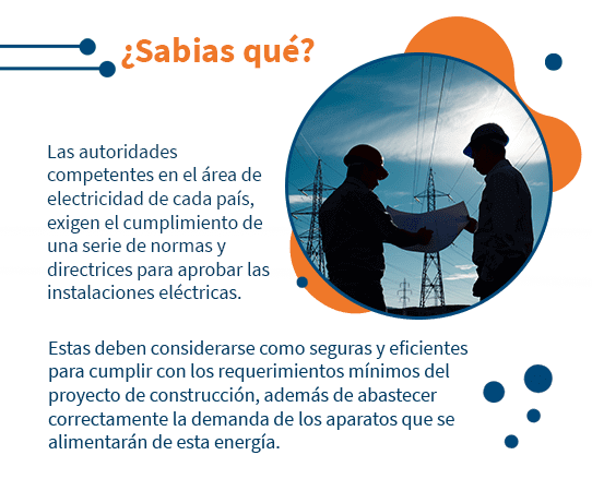 electricistas-dialogando-dato-curioso-de-instalaciones-electricas